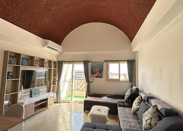 New 1br Balcony Full Kitchen *